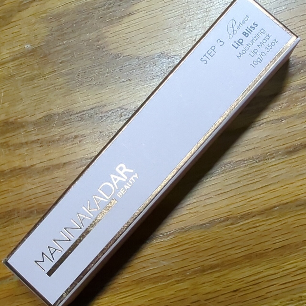 NEW Mannakadar lip mask